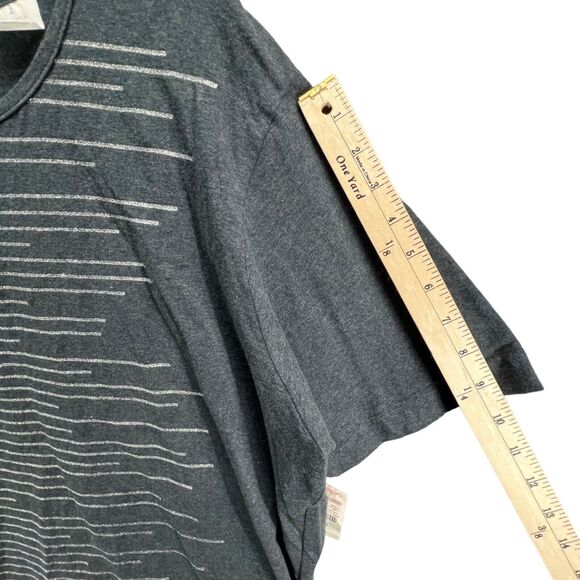 Liz Claiborne Top Womens XL Gray Striped Glitter Tee Short Sleeve Travel Resort - Picture 8 of 16